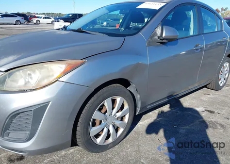 2010 Mazda Mazda3 I Sport из США, поврежденный, VIN JM1BL1SFXA1321112